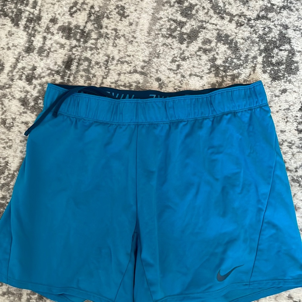 Nike short size M. No liner